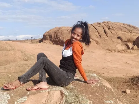 teen cam live sex model Tahiana