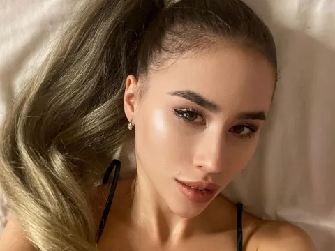 teen cam live sex model TrissyAlissa