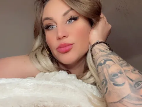 nude webcams model VanessaStone