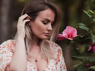 clip live sex model VeronicaMilson