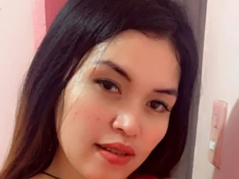 hot adulttv model YumSophie
