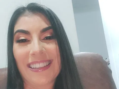 striptease model ZaraTamayo