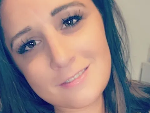 chat live model sixninesiren